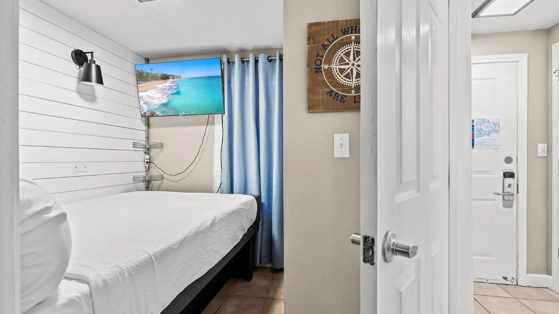 Apartment Spacious 2-Bedroom Condo Beachfront Resort! By Dolce Vita Getaways Pcb! Panama City Beach