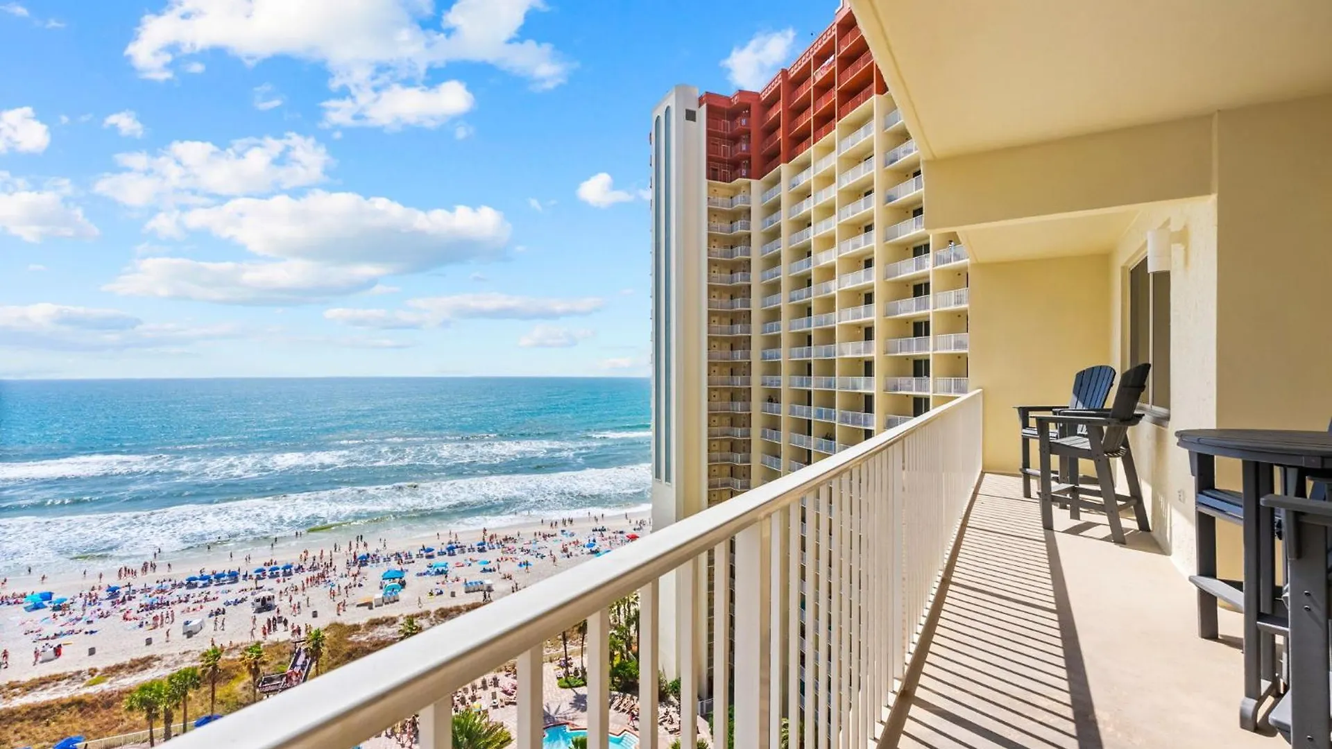 Apartment Spacious 2-Bedroom Condo Beachfront Resort! By Dolce Vita Getaways Pcb! Panama City Beach