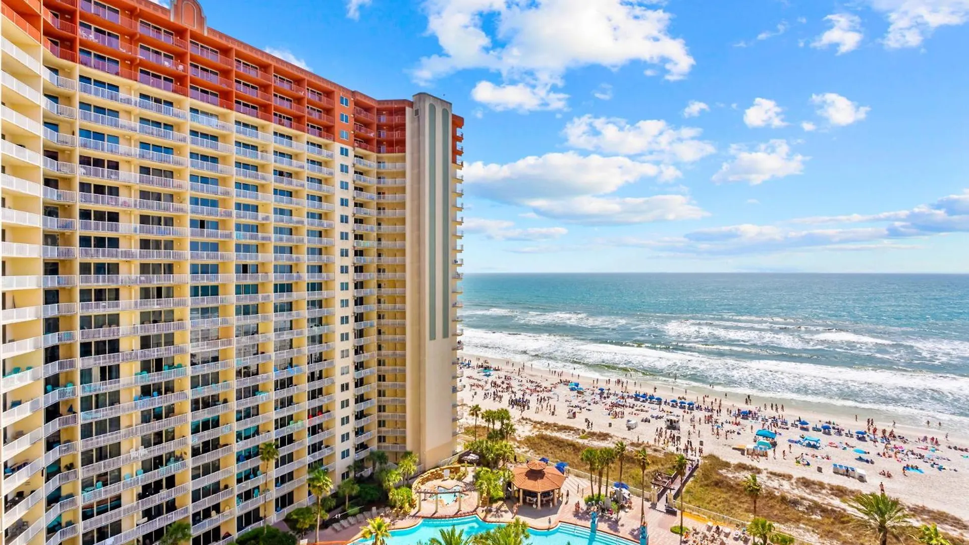 Spacious 2-Bedroom Condo Beachfront Resort! By Dolce Vita Getaways Pcb! Panama City Beach 0*,