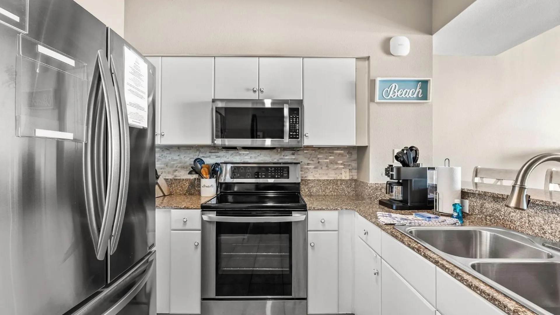 Apartment Spacious 2-Bedroom Condo Beachfront Resort! By Dolce Vita Getaways Pcb! Panama City Beach United States